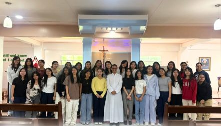 Gr. 11 Astras Attend Their Retreat